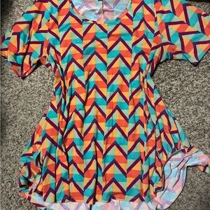 LuLaRoe Multicolor Chevron Short Sleeve Top